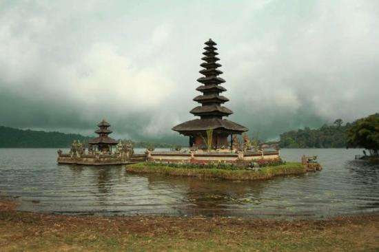 le-temple-de-tanah-lot