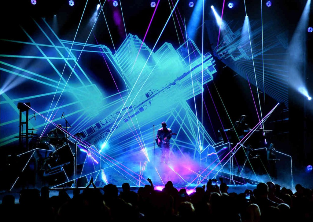 LAS VEGAS, NV - MAY 17:  Recording artist Nick Jonas performs onstage during the 2015 Billboard Music Awards at MGM Grand Garden Arena on May 17, 2015 in Las Vegas, Nevada.  (Photo by Ethan Miller/Getty Images)